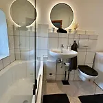 Boutique Im Historischen Bahnhof - & Berlin Apartman