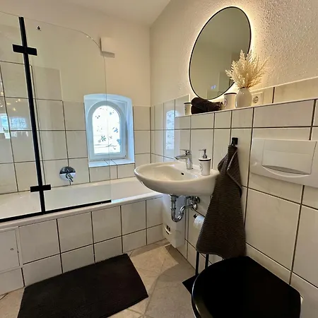 Boutique Im Historischen Bahnhof - & Berlin Appartement