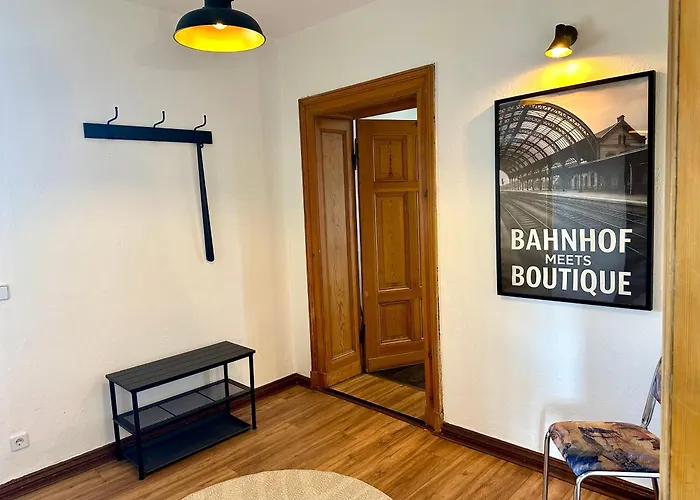 Boutique Im Historischen Bahnhof - & Berlin Postupim